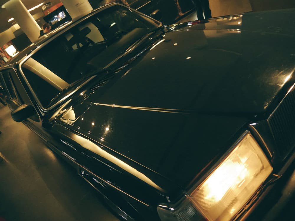 Limosina Volvo 244